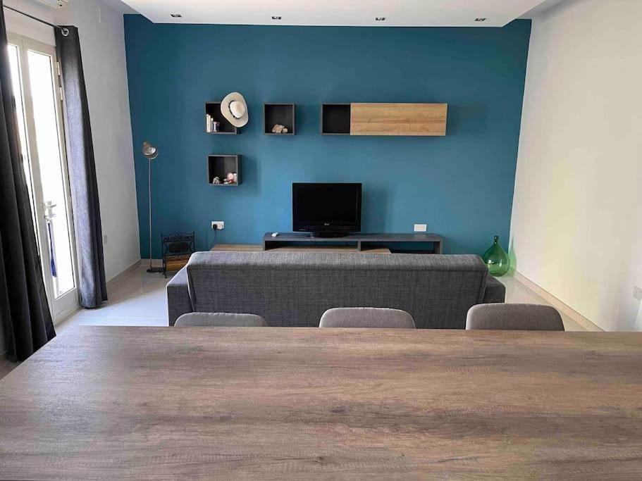 Sunset Apt Modern 1 Bedroom Apt Near The Beach Birżebbuġa Exterior foto
